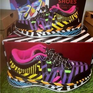 Li-Ning Wow 2 Low Encore Diablo
Dwyane Wade Sample Chaos
Joker Miami Vice 10.5